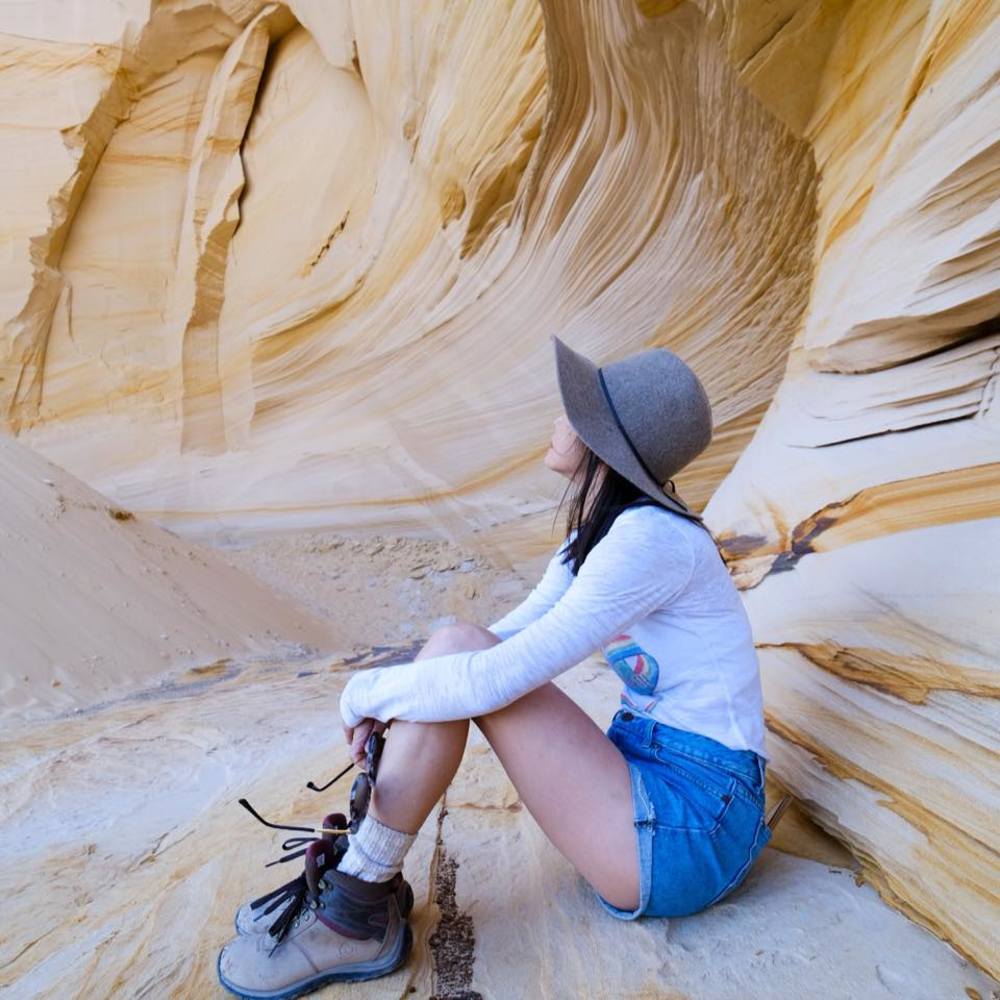 Meet your Posher, Belle